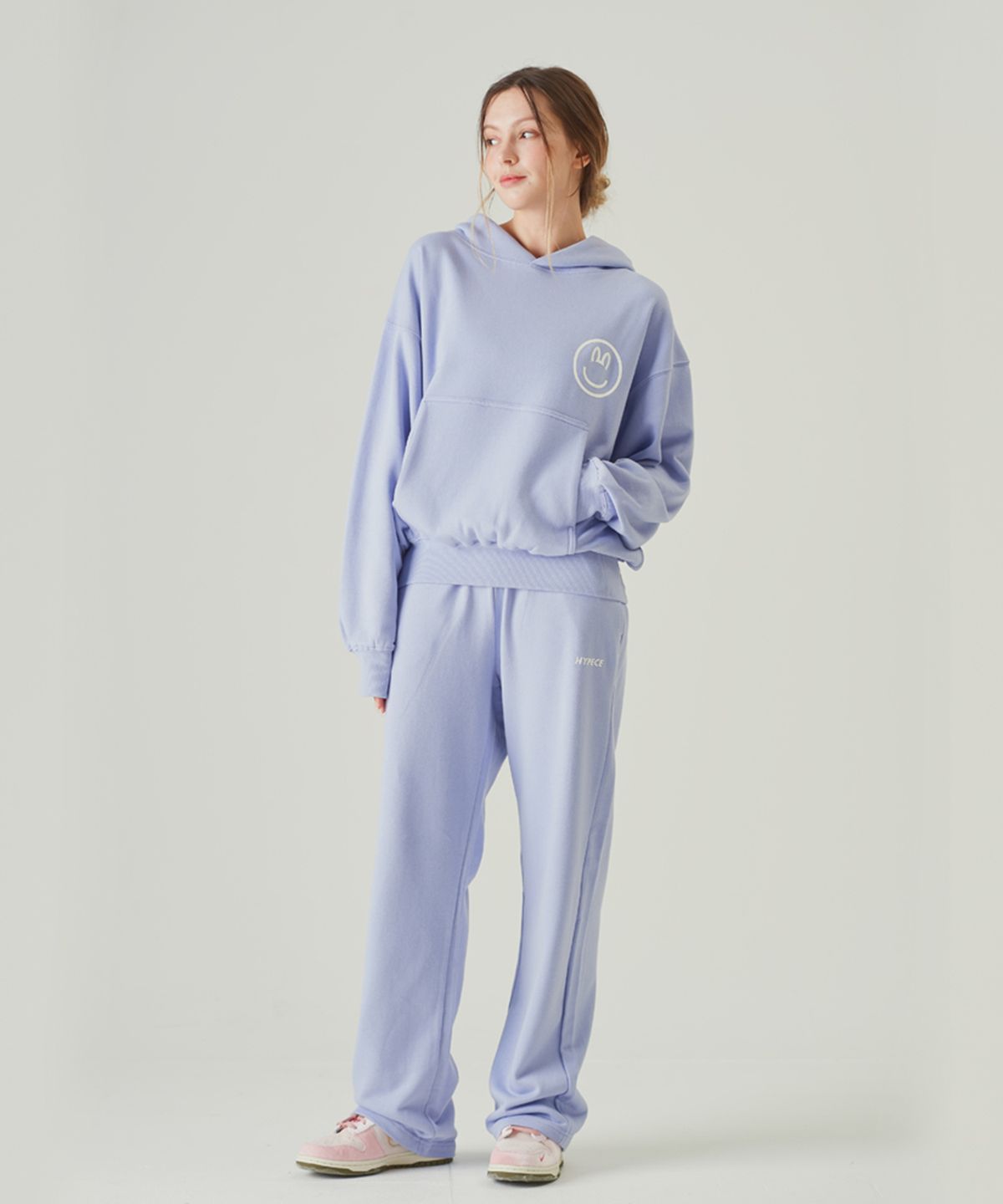 하입스(HYPECE) HYPECE LOGO SWEATPANTS