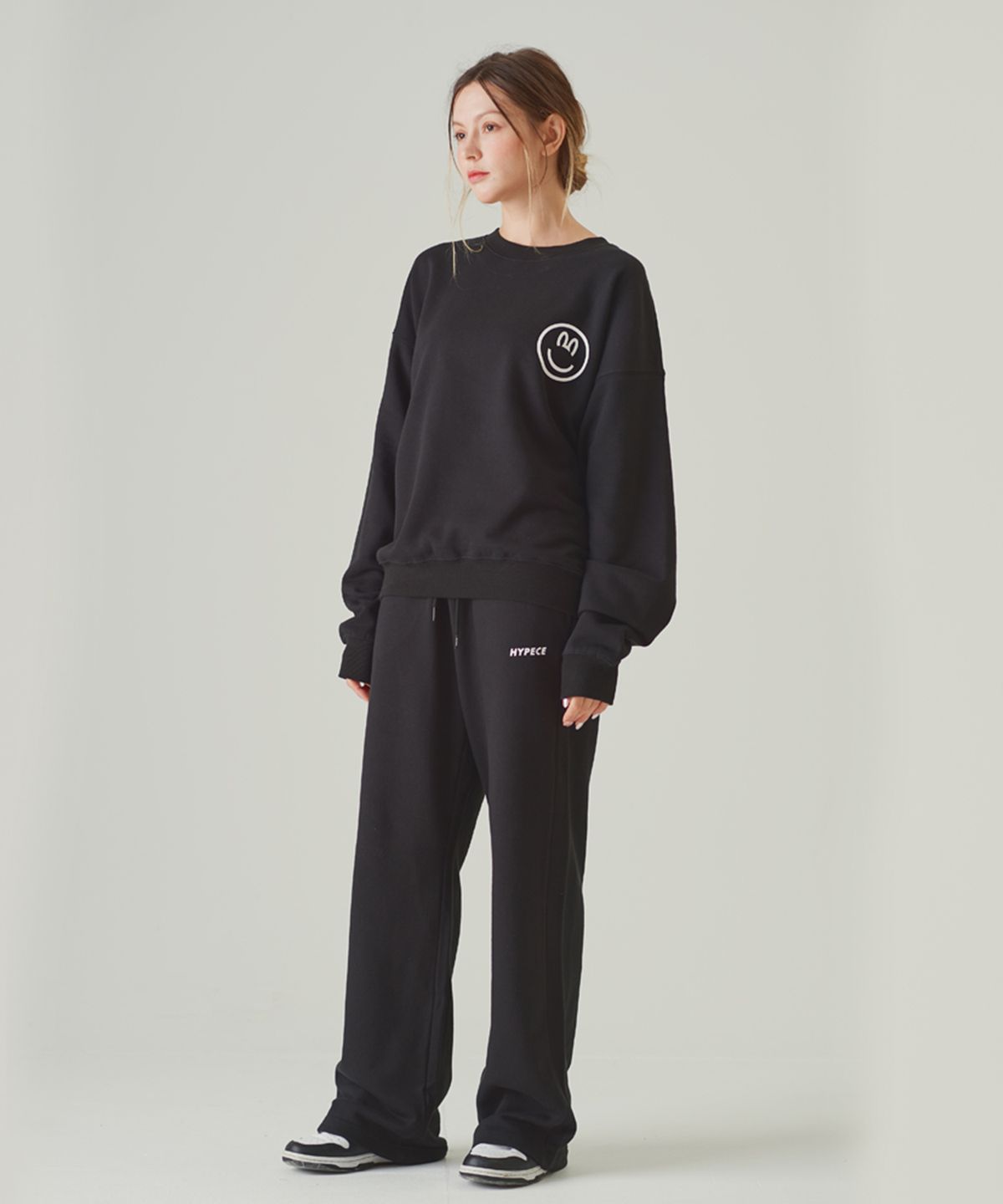 하입스(HYPECE) HYPECE LOGO SWEATPANTS