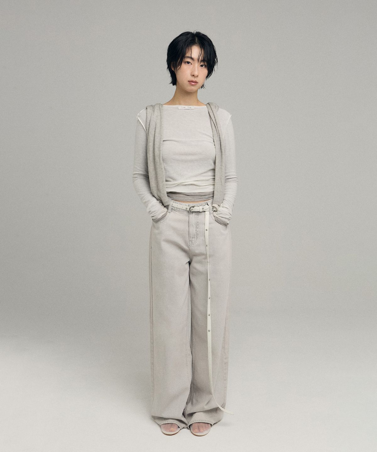 로우타이드(LOW TIDE) CLASSIC MID-RISE DENIM PANTS [GREY]