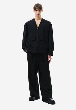 카라리스 볼륨 점퍼 블랙 ZH3JP308BK