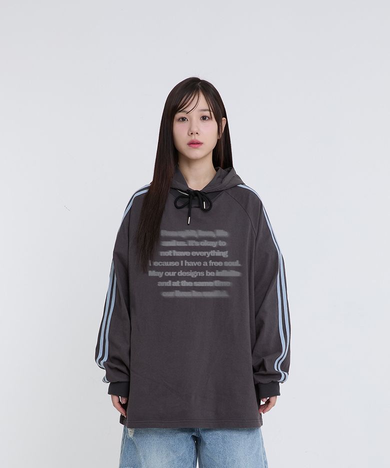 페이드 텍스트 프린트 트랙 롱슬리브 차콜