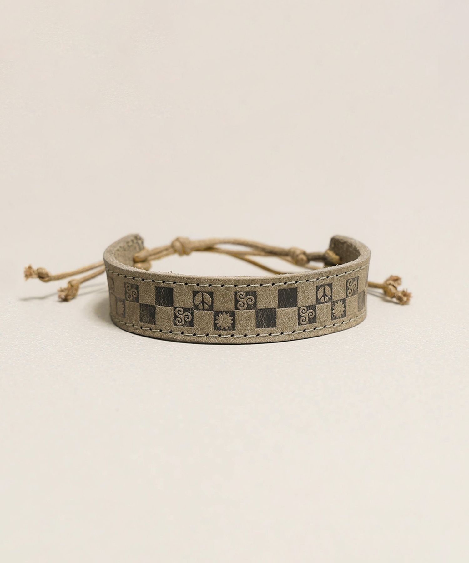 ●tow tow archive● Monda Leather Bracelet Olive TBH52ABAN00 MUSINSA | TOWTOW ARCHIVE Monda Leather Bracelet Olive