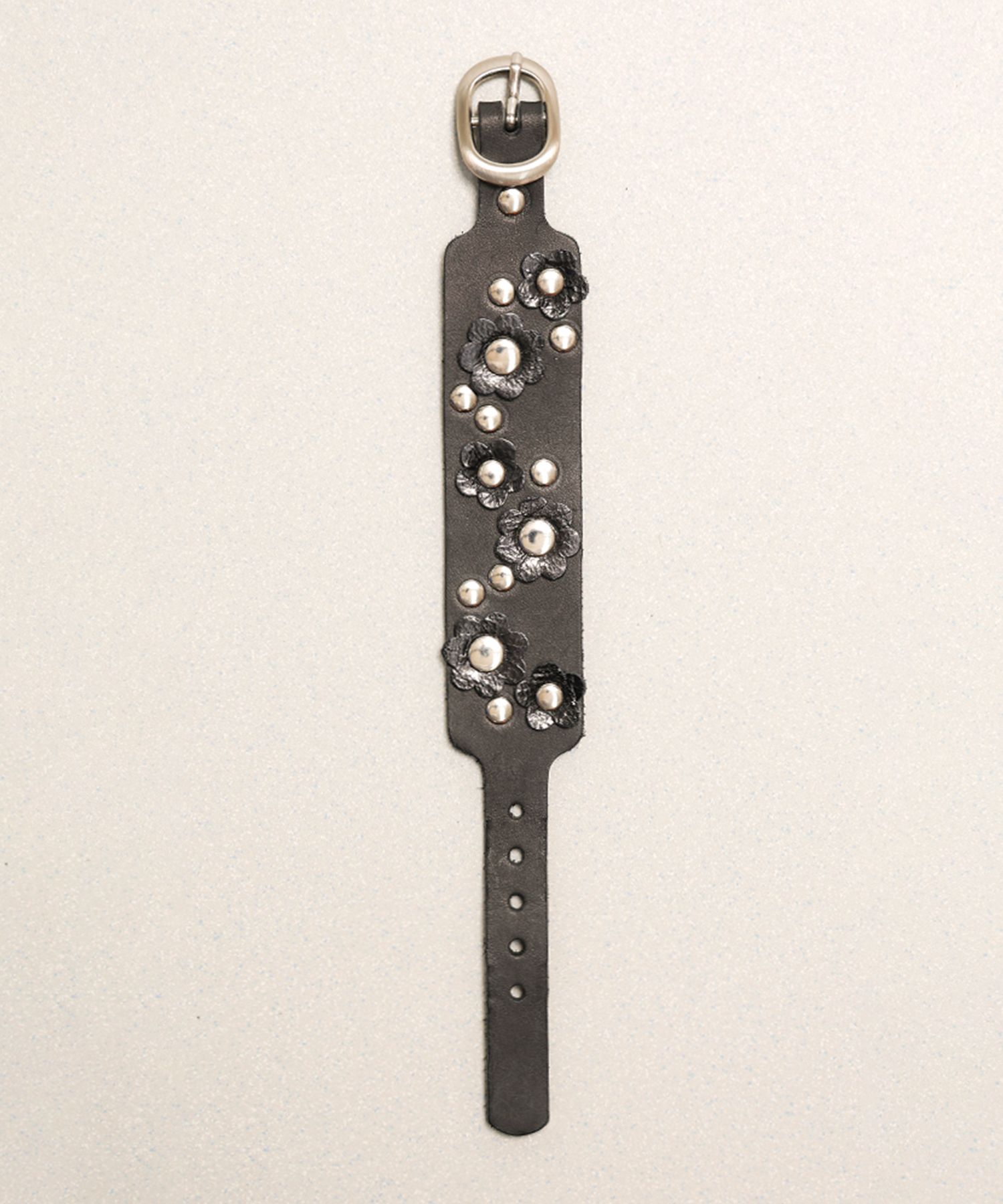 MUSINSA | TOWTOW ARCHIVE Feverfew Leather Bracelet Black