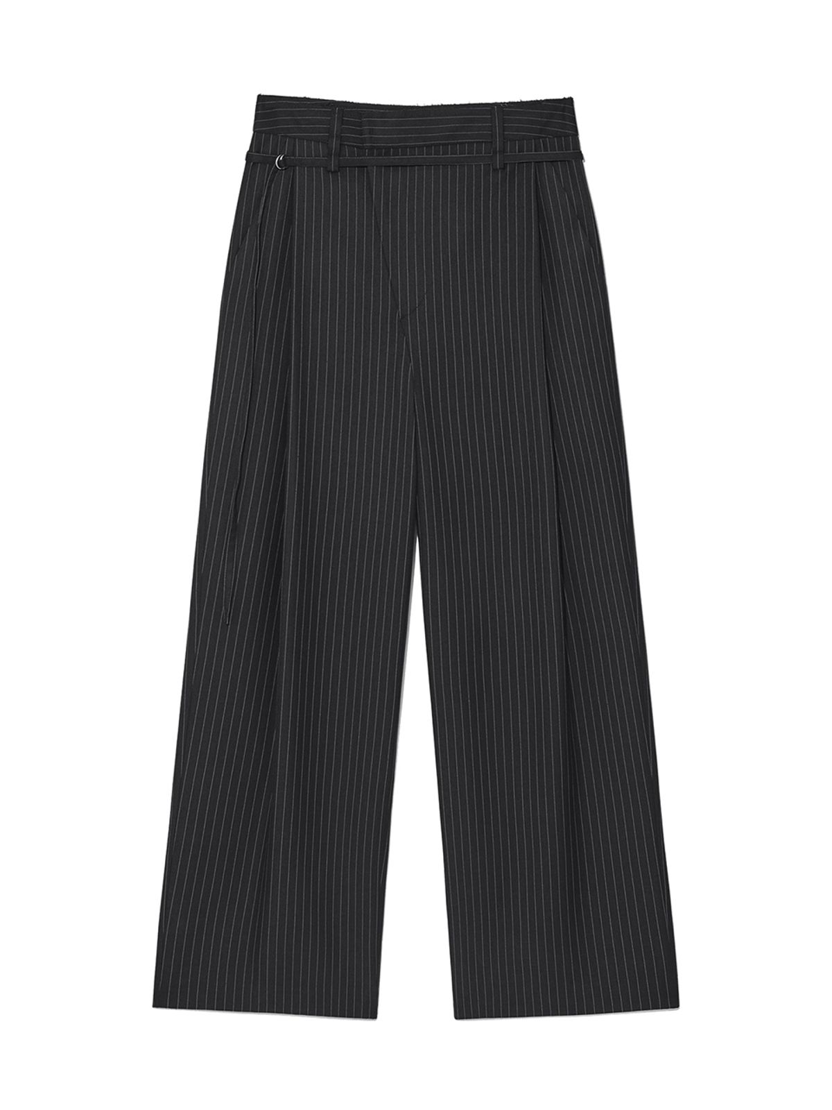 마뗑킴(MATIN KIM) TUCK POINT STRIPE TROUSER IN CHARCOAL