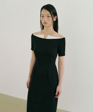Collar Coloring One-piece (black)