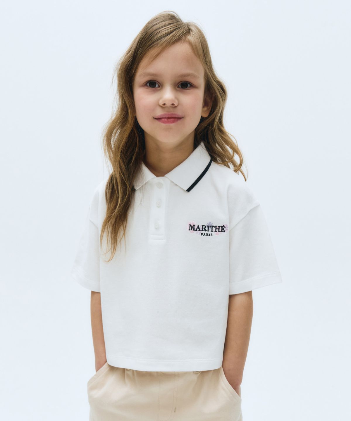 마리떼 키즈(MARITHÉ KIDS) KIDS W SEMI CROP PK TEE white