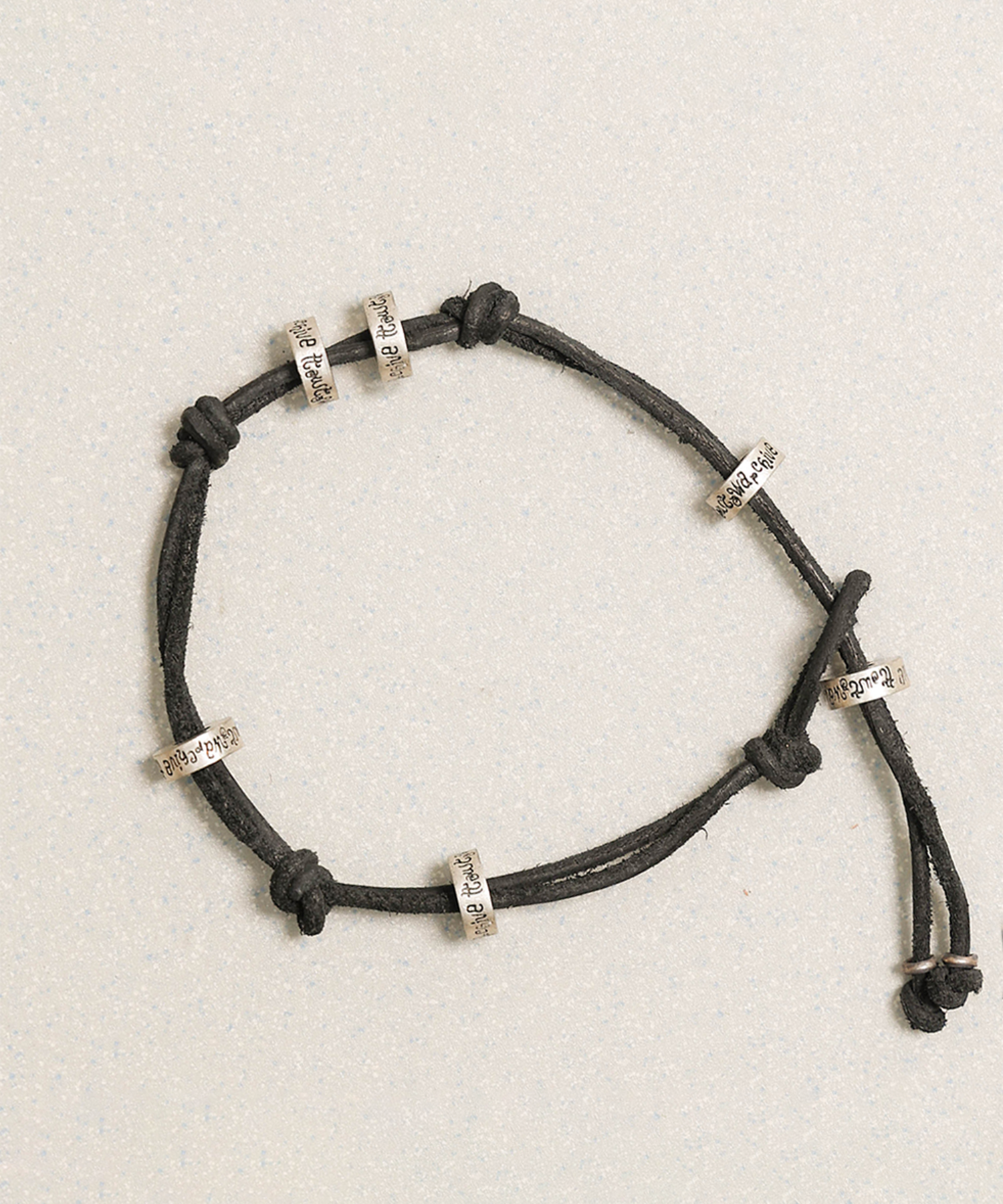 【完売間近】 TOWTOW.ARCHIVE Monda Leather Bracelet Gray MUSINSA | TOWTOW ARCHIVE Monda Leather Bracelet Black