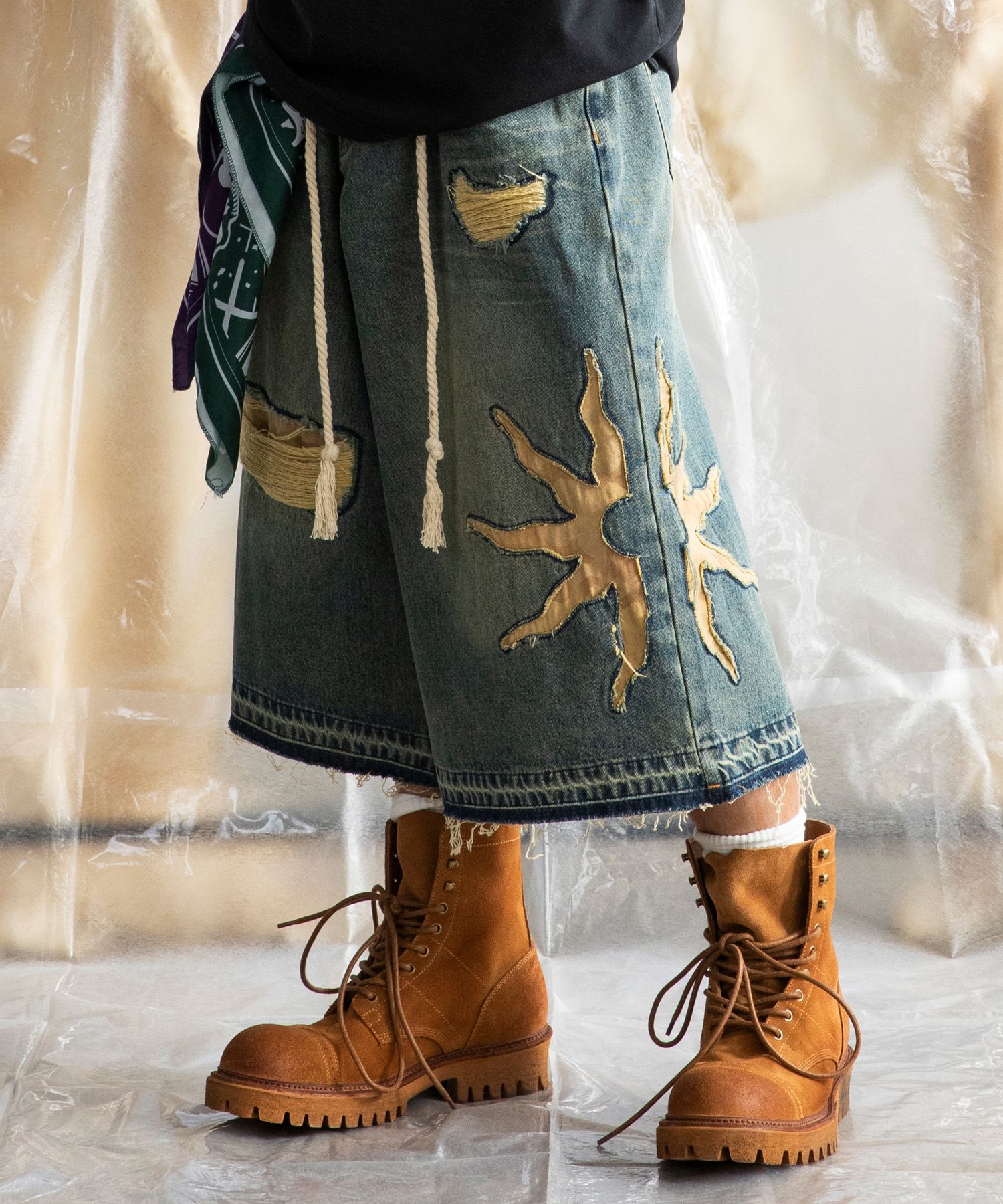 Shop Pants at MUSINSA