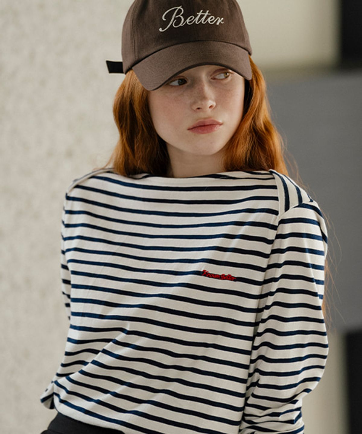 노운베러(KNOWNBETTER) Stripe cover shoulder boat neck T-shirt_Ivory