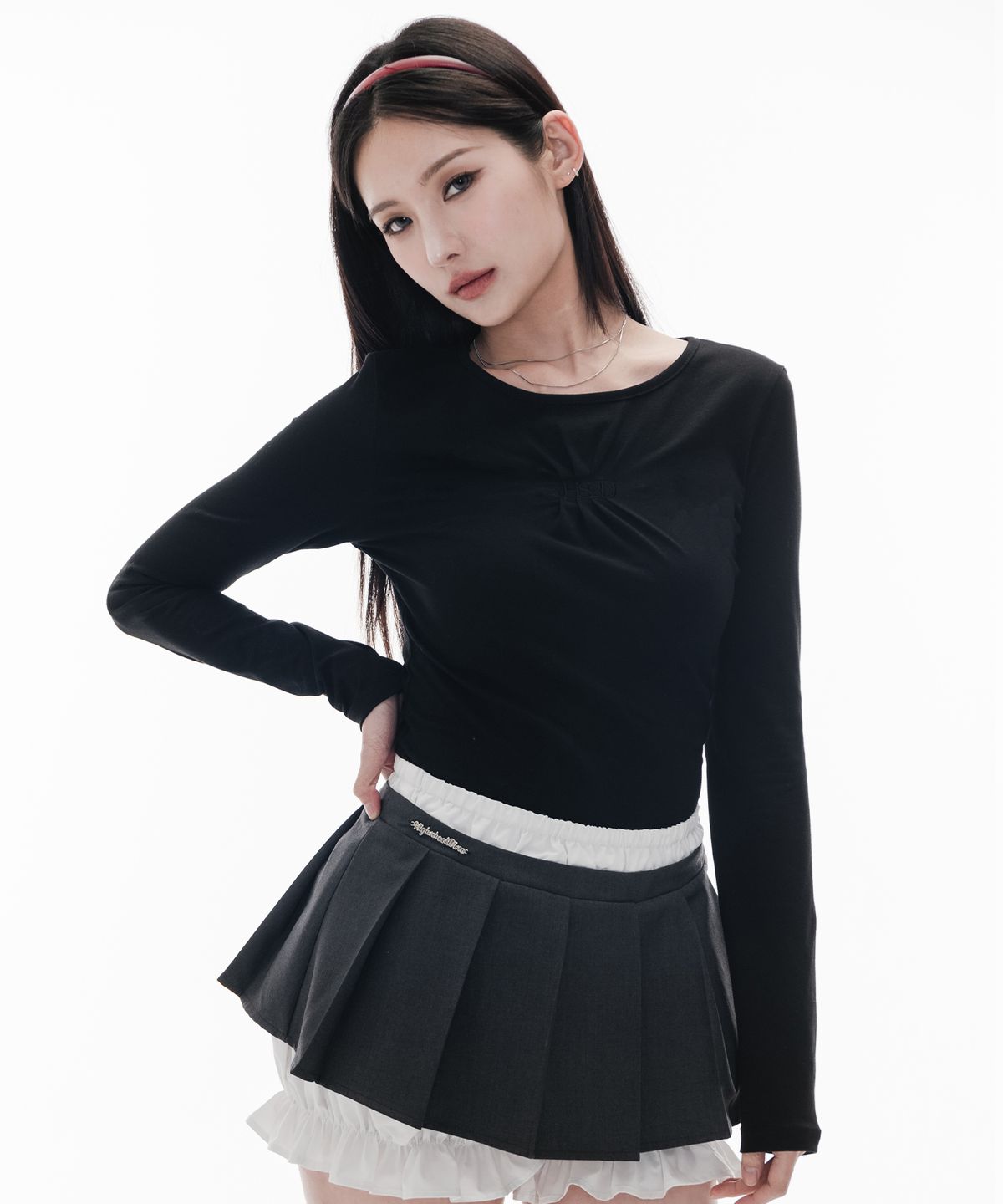 하이스쿨디스코(HIGH SCHOOL DISCO) 플리츠 자수 롱슬리브_블랙