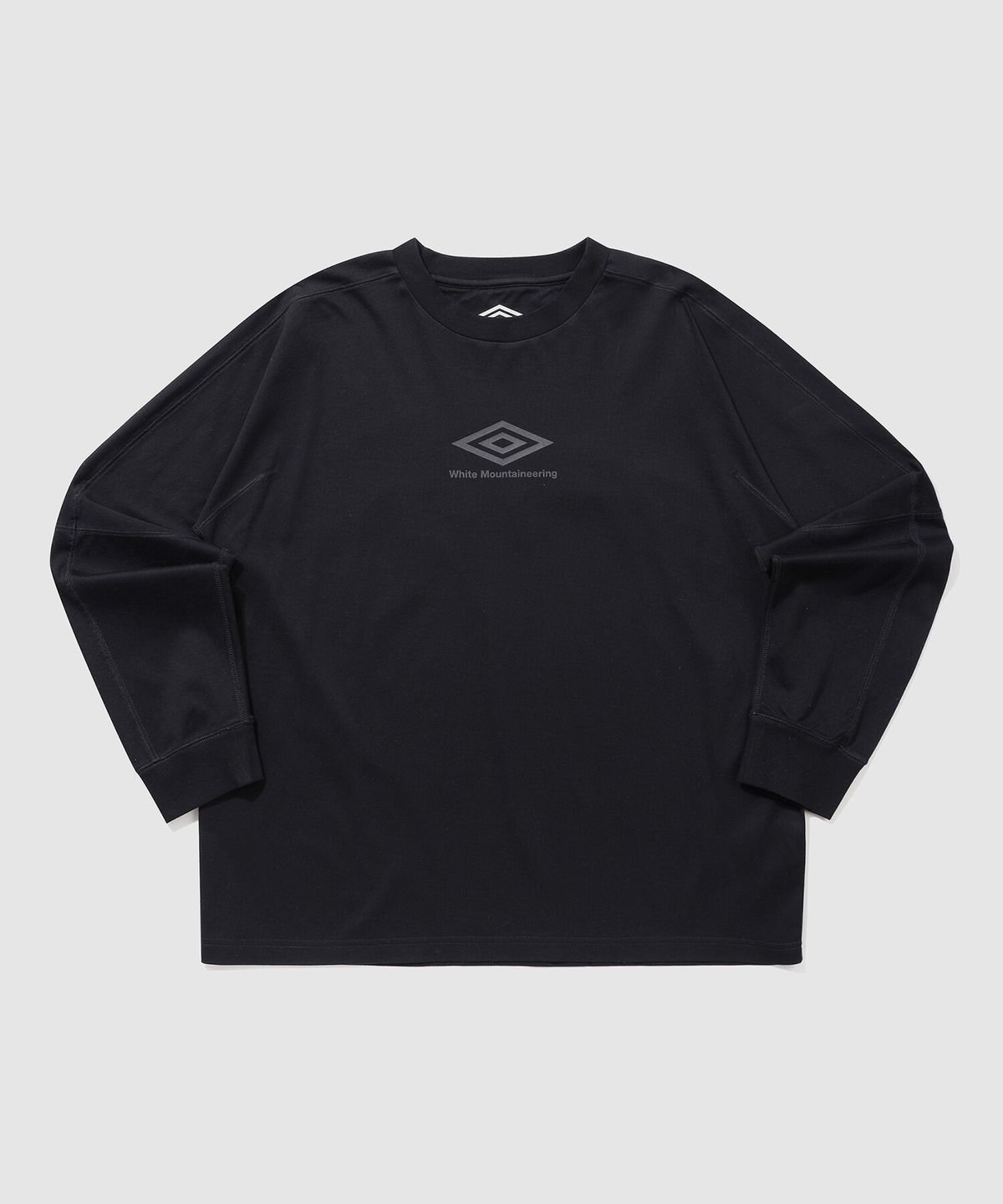 엄브로(UMBRO) [UMB X White Mountaineering] 롱슬리브 티셔츠 블랙(UQ111CRL29)