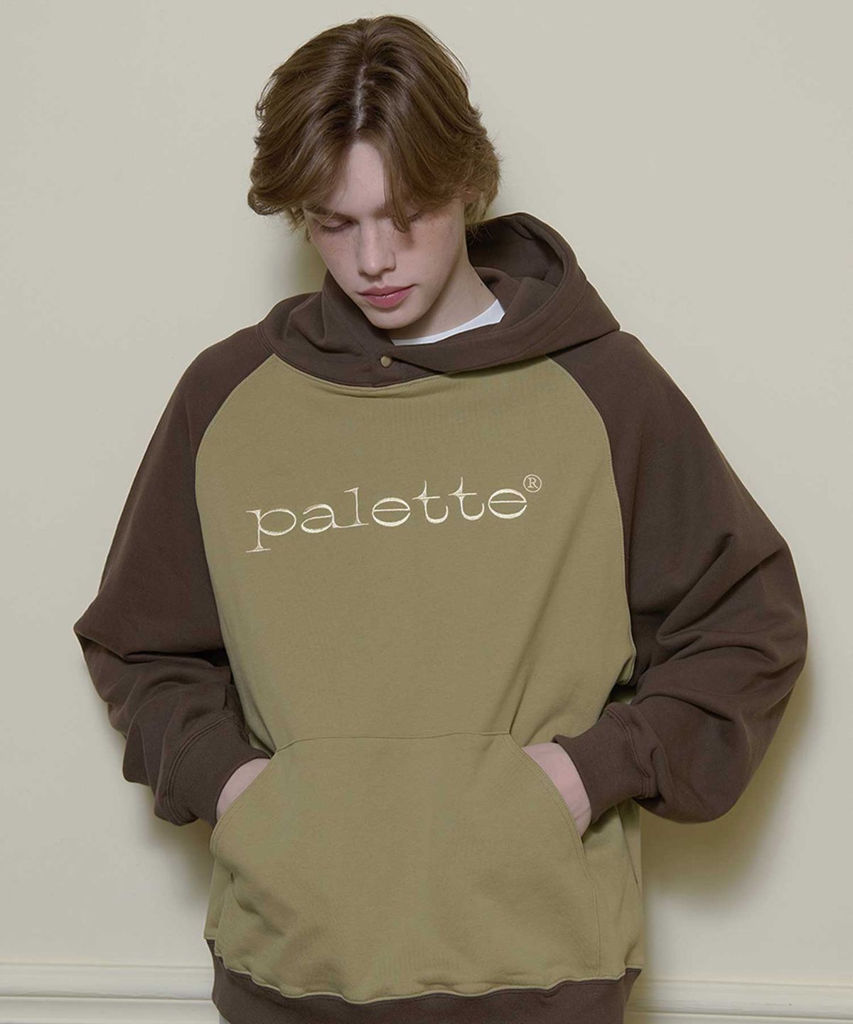 보나츠 팔레트(BONATSPALETTE) BP 래글런 배색 버튼 후디_KHAKI