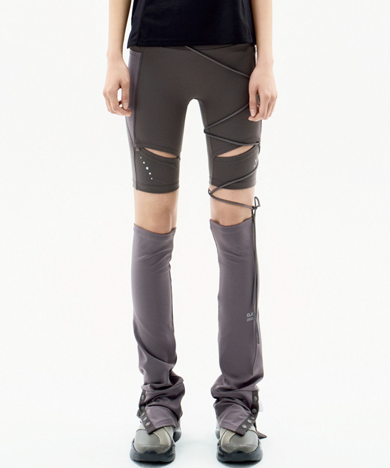 MUSINSA | OJOS Thigh Slit Shorts Leggings / Stone Brown