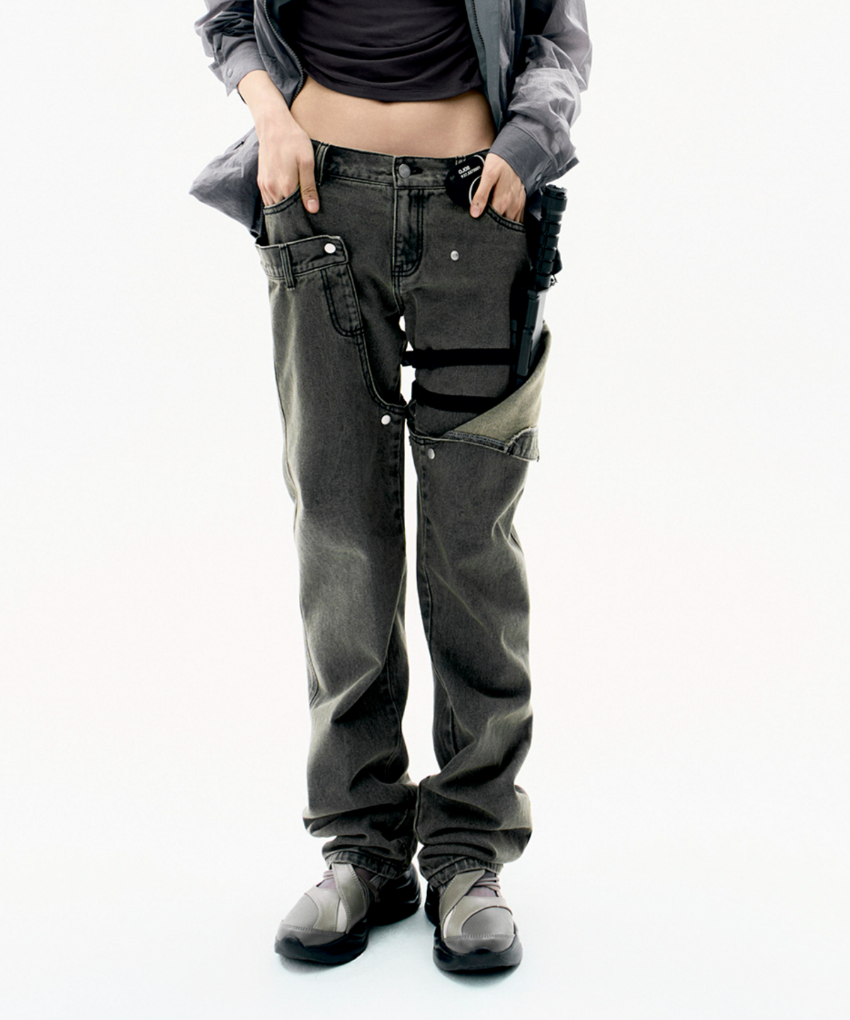 오호스(OJOS) Detachable Button Denim Pants / Khaki