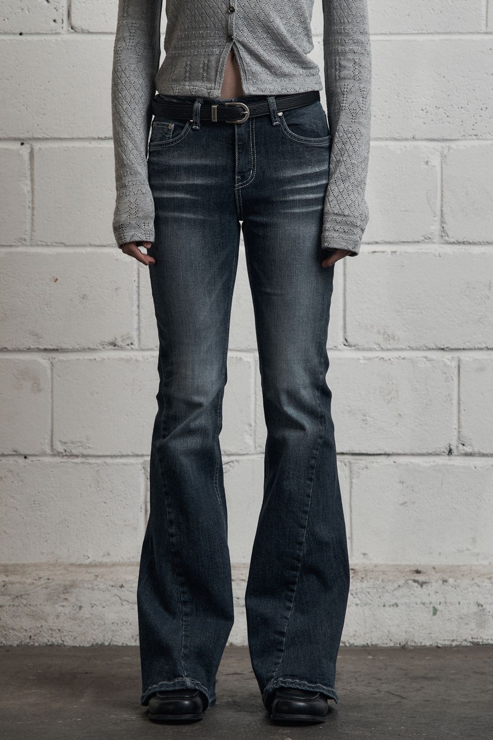 MUSINSA | SYNERJYN BRUSH CAT WASHING DENIM PANTS BLUE