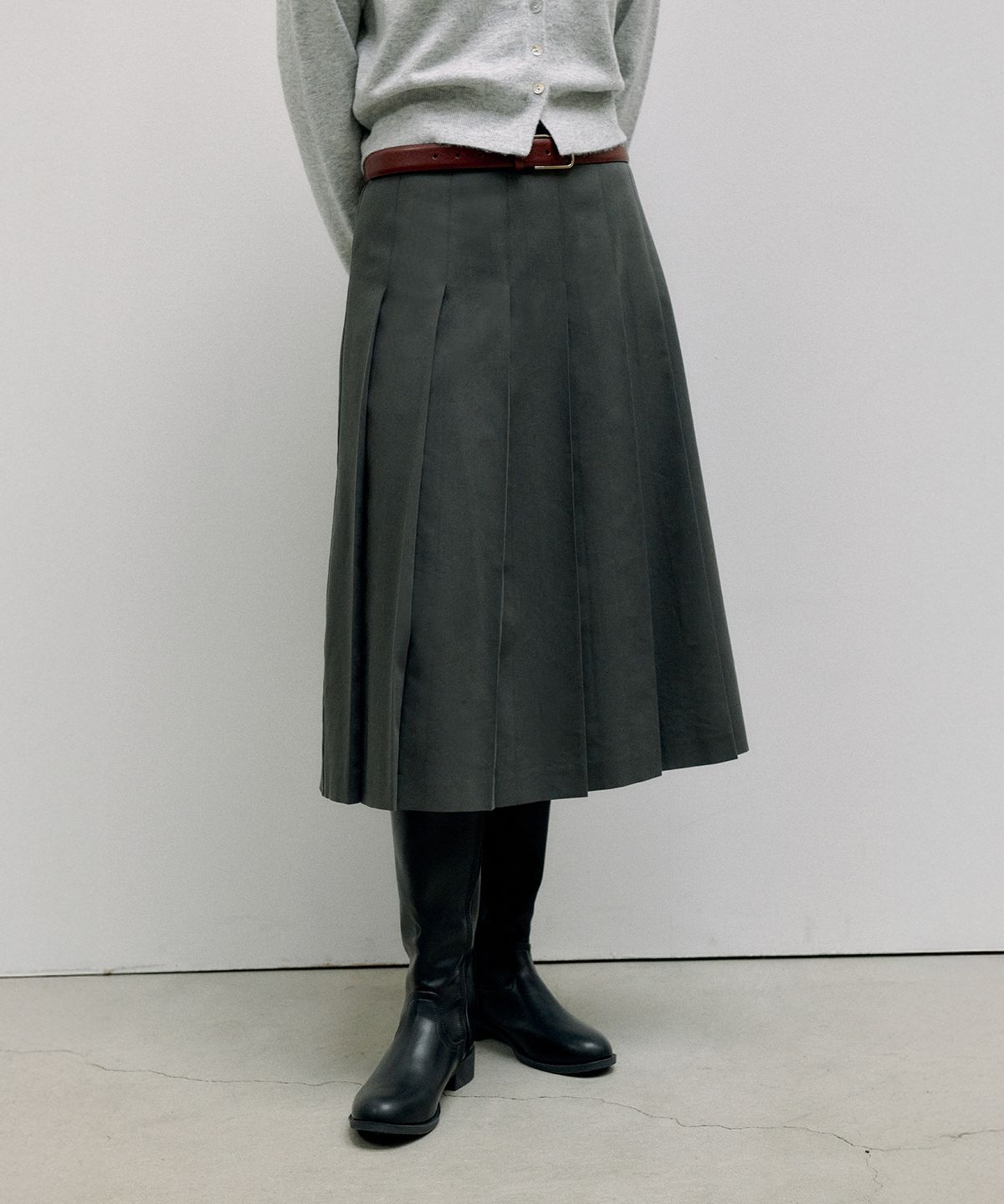 로라로라(ROLAROLA) PLEATS LONG SKIRT GRAY