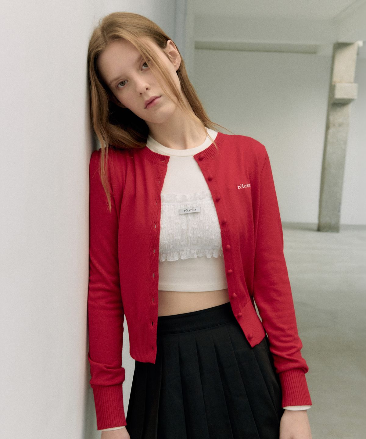 로라로라(ROLAROLA) ROLA BASIC ROUND CARDIGAN RED
