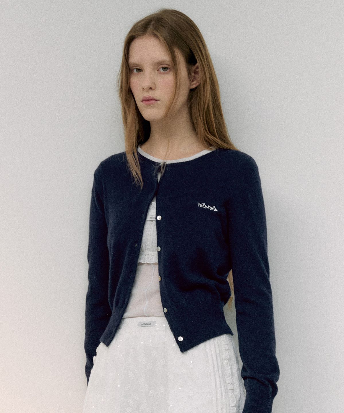 로라로라(ROLAROLA) BASIC ROUND CARDIGAN NAVY