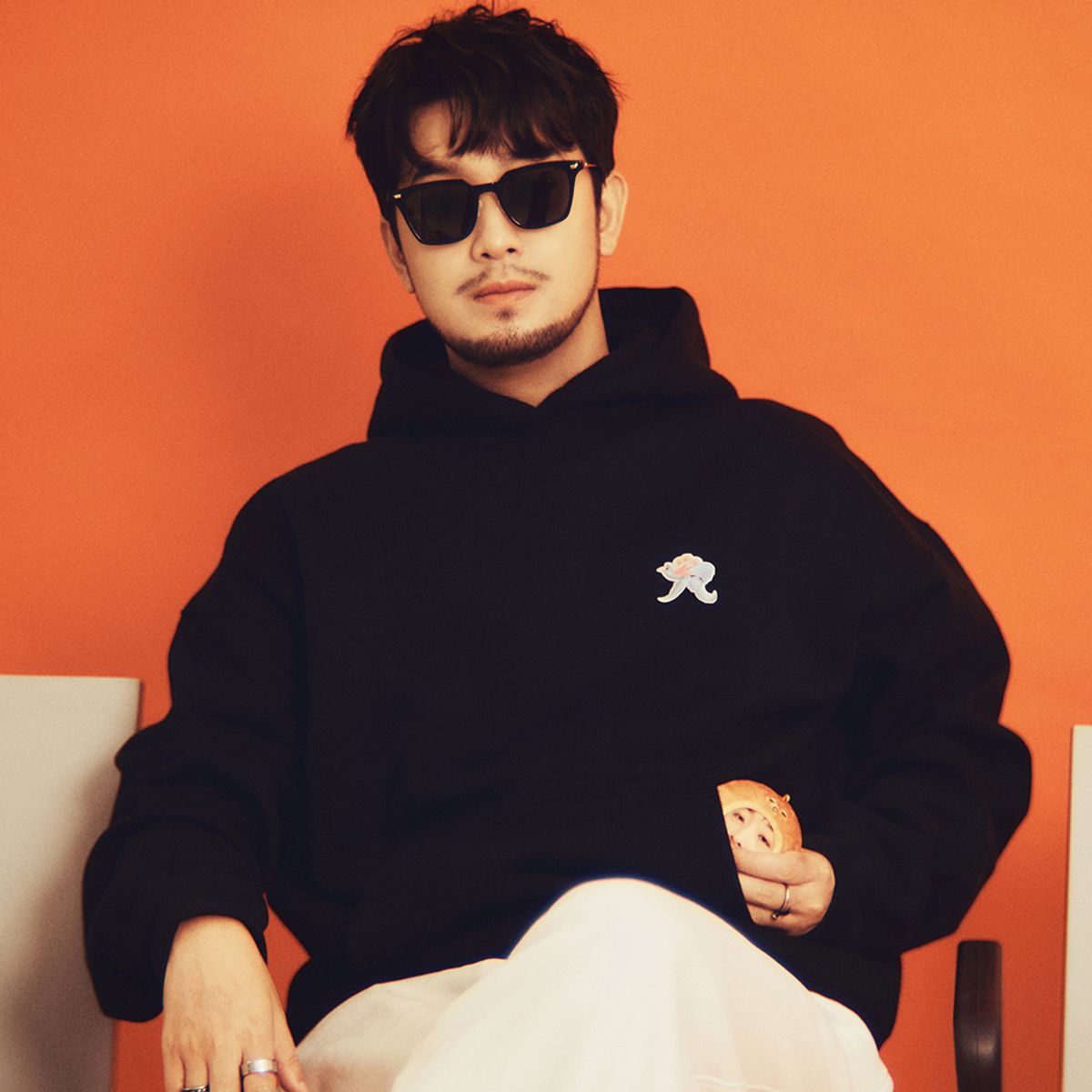 침착맨(CHIMCHAKMAN) 혁필 후드 베이직 블랙