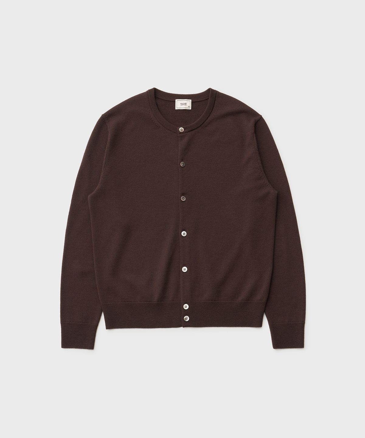 어나더 오피스(ANOTHER OFFICE) Solid Round Neck Cardigan (Brown)