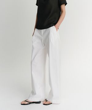 SIDE TUCK PANTS (WHITE)