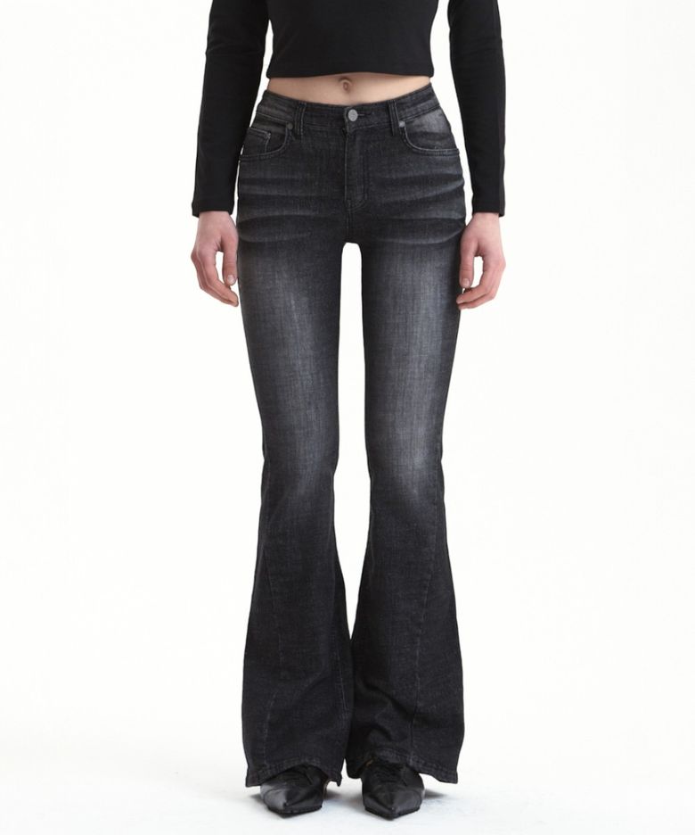 102 CAT WASHING MID-RISE JEANS BLACK
