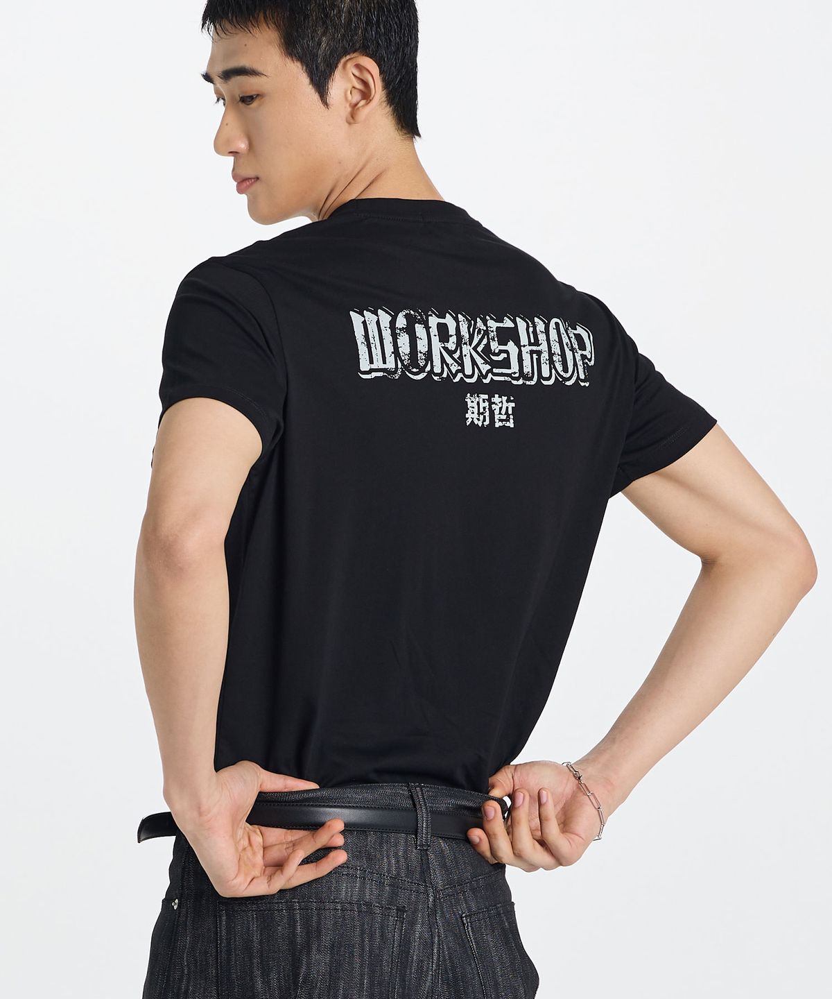 기철(KICHUL) Worker standard t-shirt (black)
