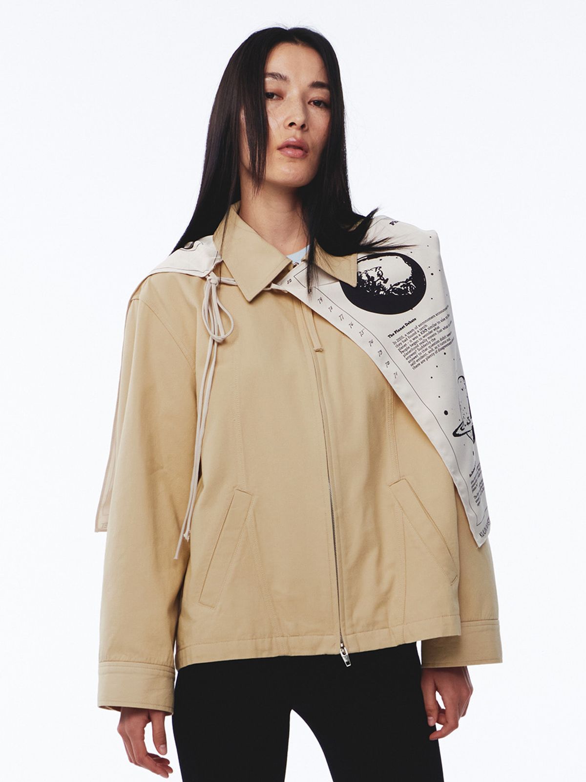 기준(KIJUN) Orbit Patch Jacket Beige