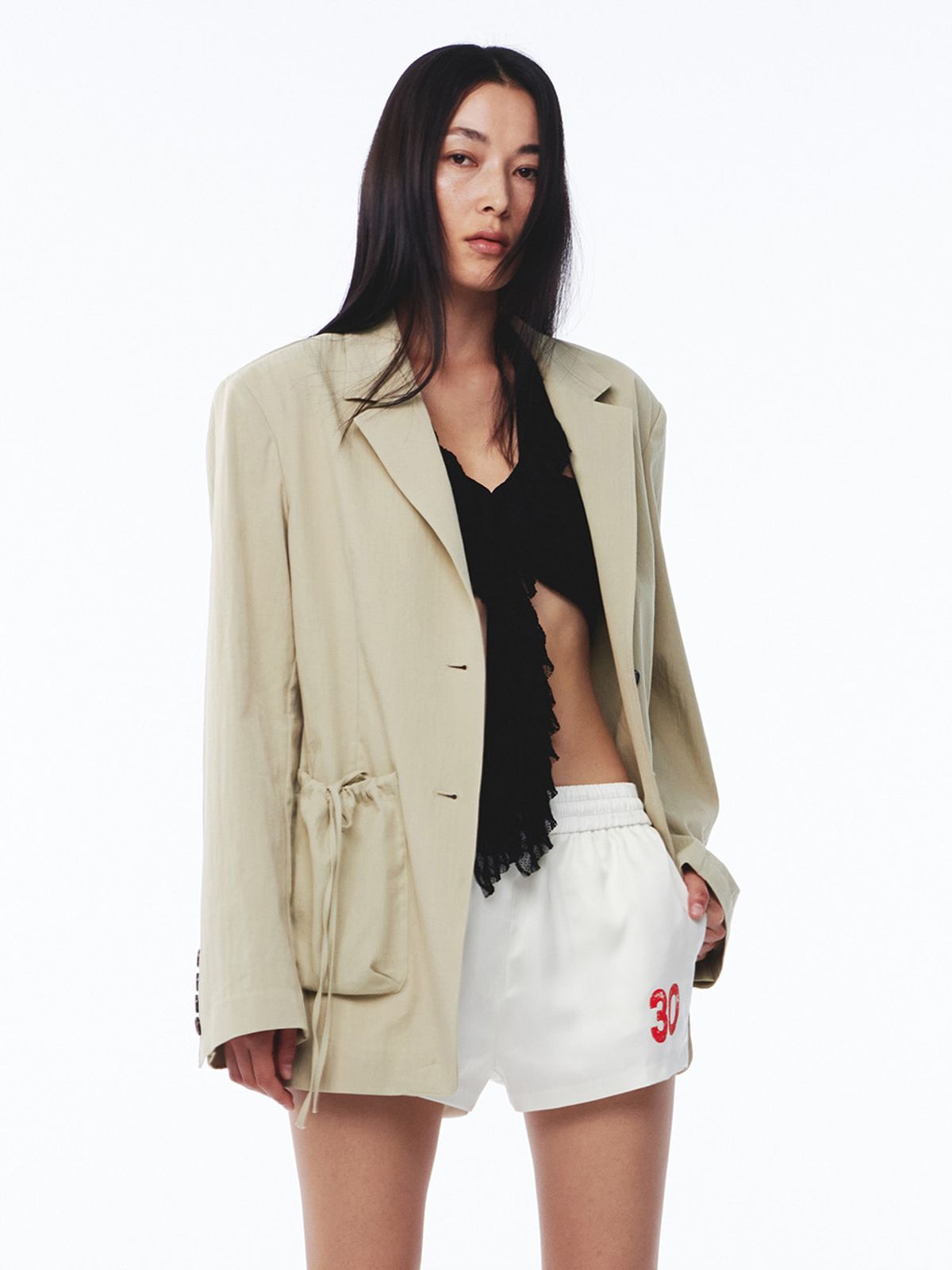 기준(KIJUN) Shirring Pocket Blazer Beige