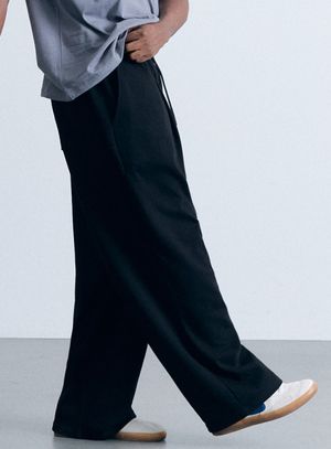 딥턱 스웨트 팬츠 AM9087 BK