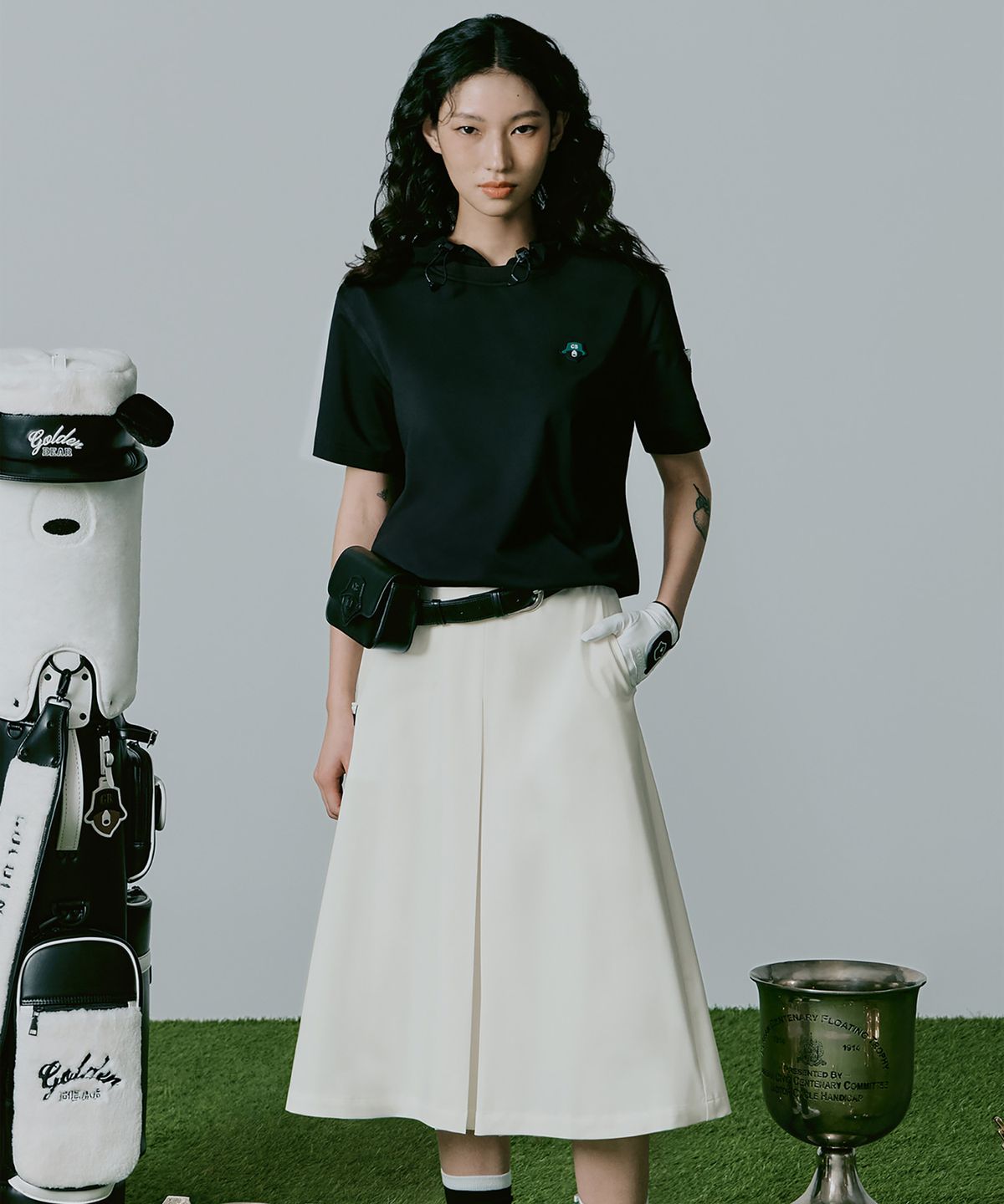 골든베어(GOLDEN BEAR) (WOMEN) Standard Bermuda Shorts_G5PAM25251WHX