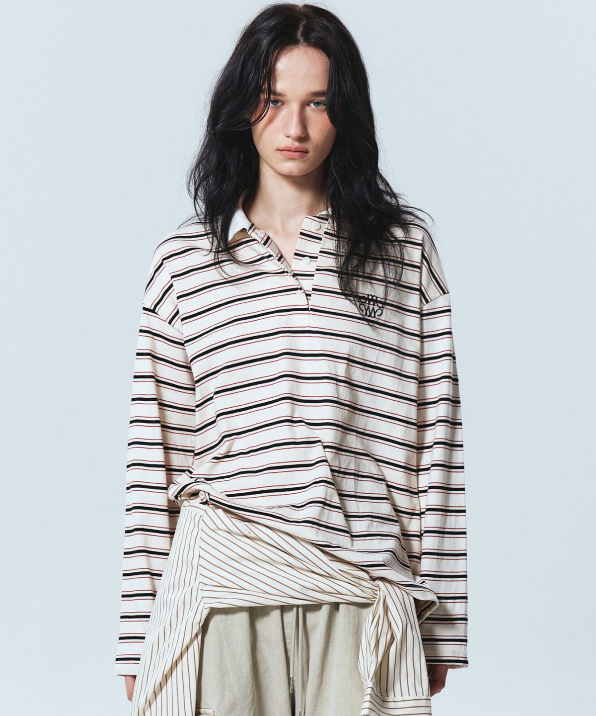 닉앤니콜(NICK&NICOLE) SIGNATURE LOGO STRIPE PK SLEEVE_IVORY