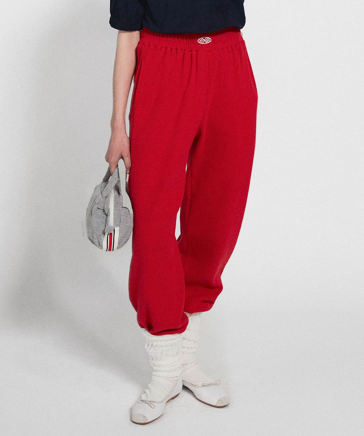 미나수(MENASOO) Track Logo Waffle Jogger Pants_Red
