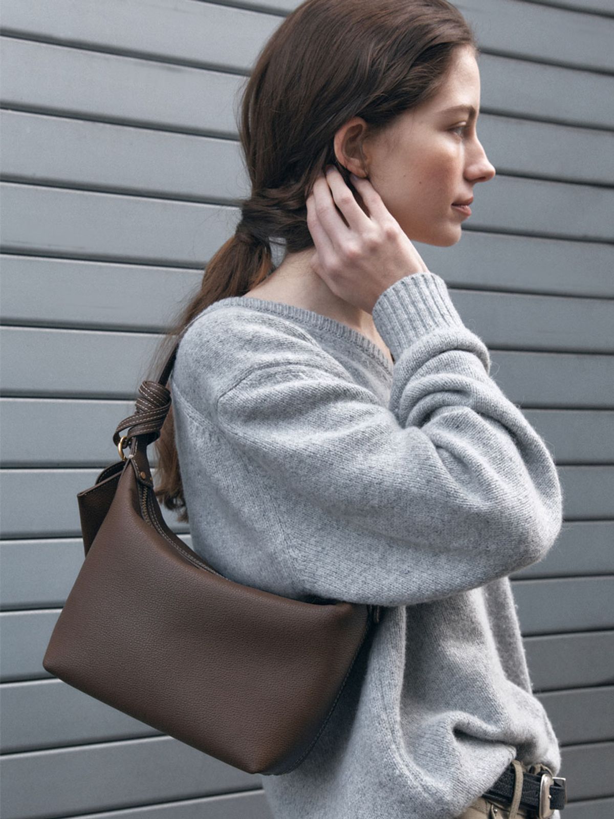 드메리엘(DEMERIEL) Veneta Volume Bag Mocha