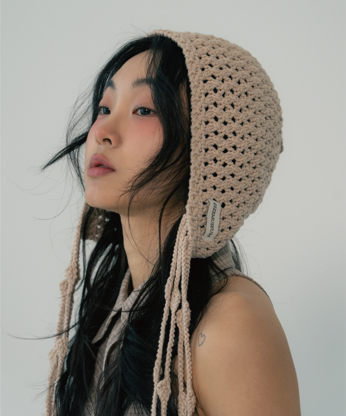 지제뮤지엄(ZIZEMUSEUM) JELLYFISH STRAP BEANIE (BEIGE)
