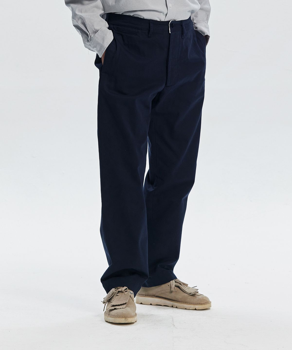 프리즘웍스(FRIZMWORKS) WASHED OFFICER CHINO PANTS _ NAVY