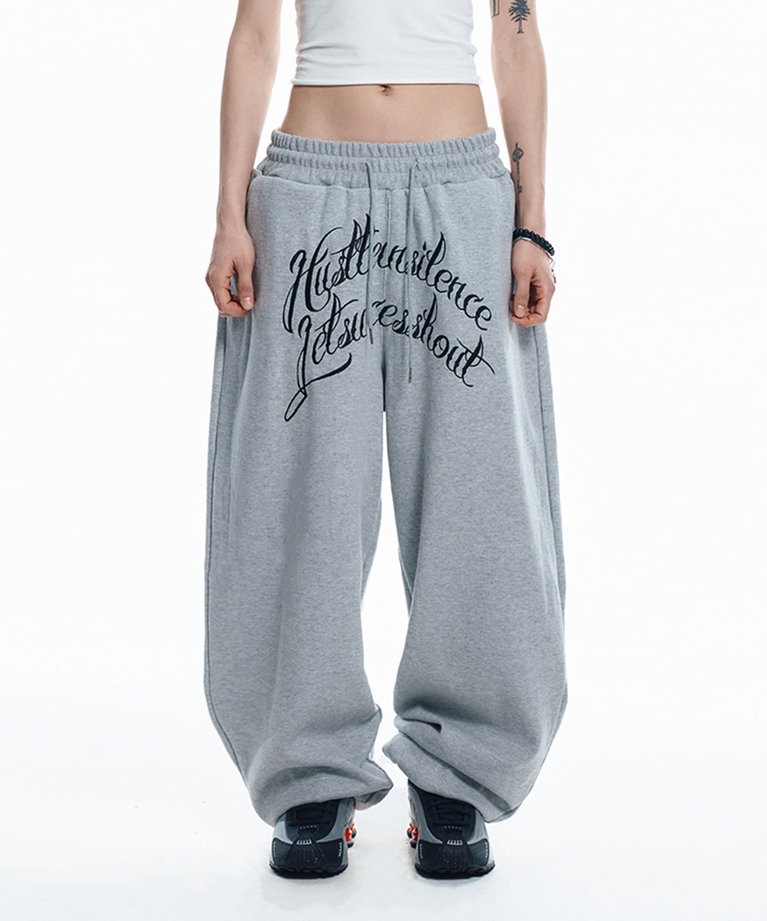 パンツ [EASY NO EASY] LETTERING BALLOON SWEATPANTS MUSINSA | EASY NO EASY Lettering Balloon Sweatpants - Red