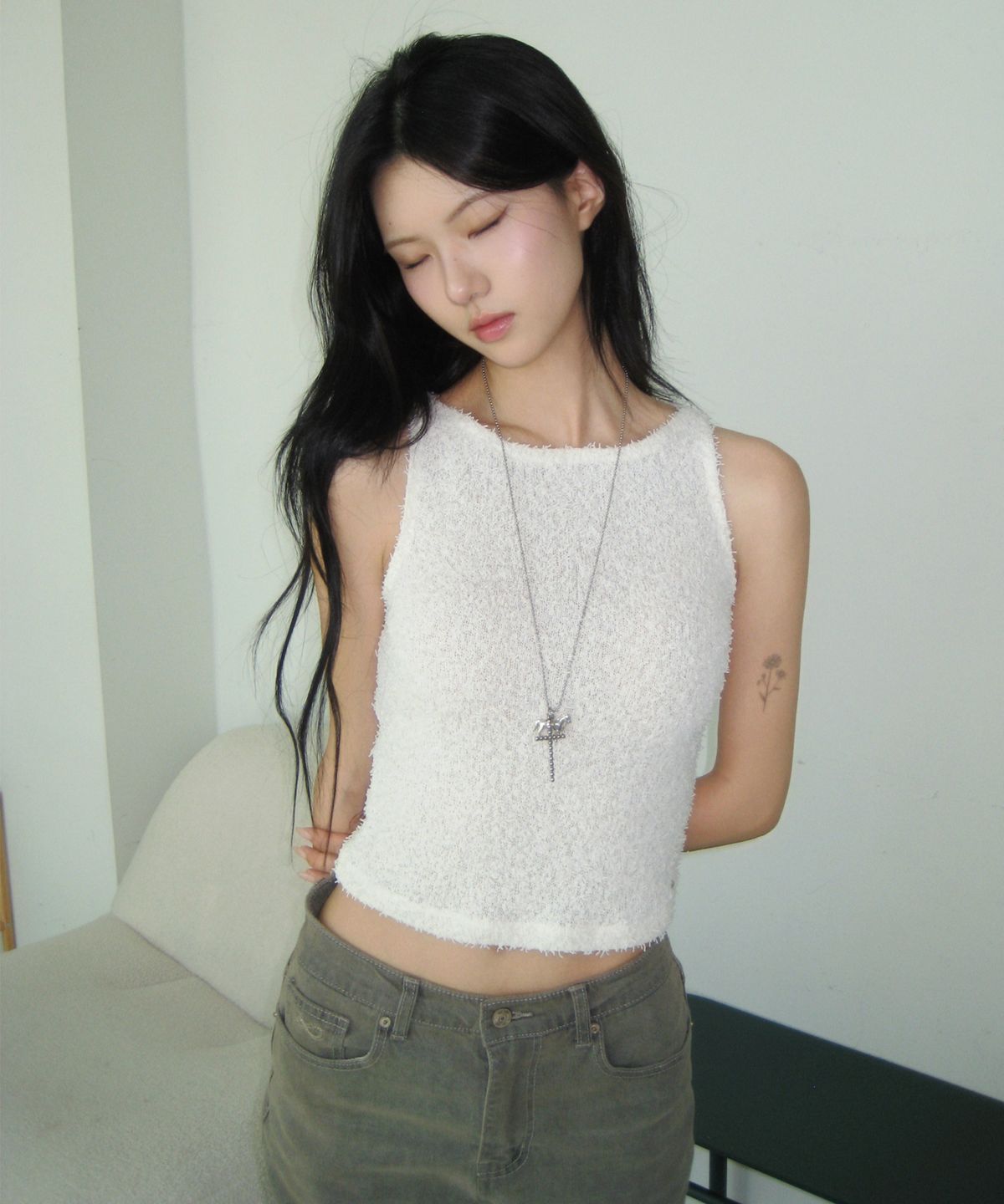 플랙 우먼(PLAC WOMEN) 라운드넥 슬리브리스 니트 탑_2colors