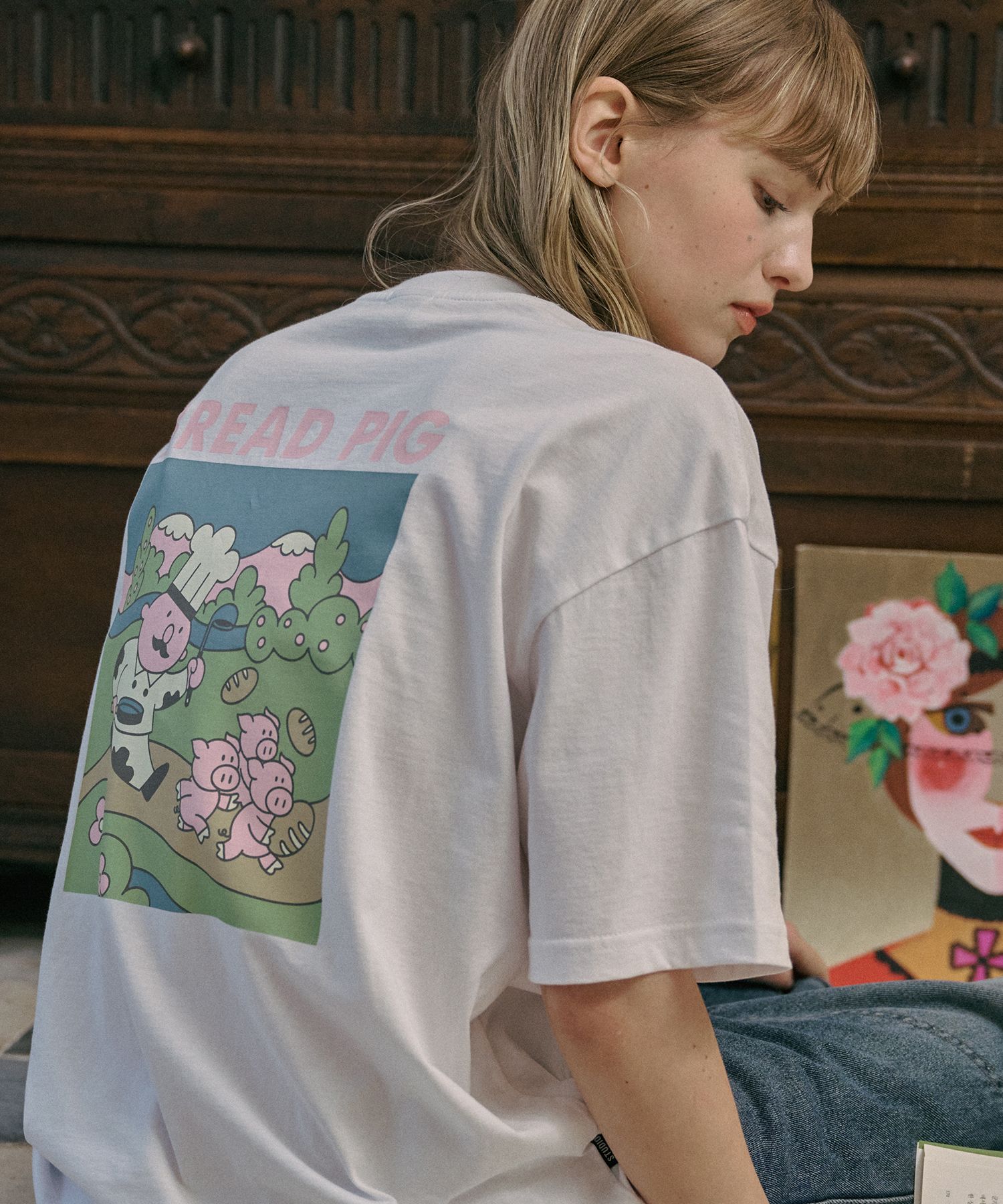 MUSINSA | CPGN STUDIO Bread Pig Short Sleeve T-Shirt White