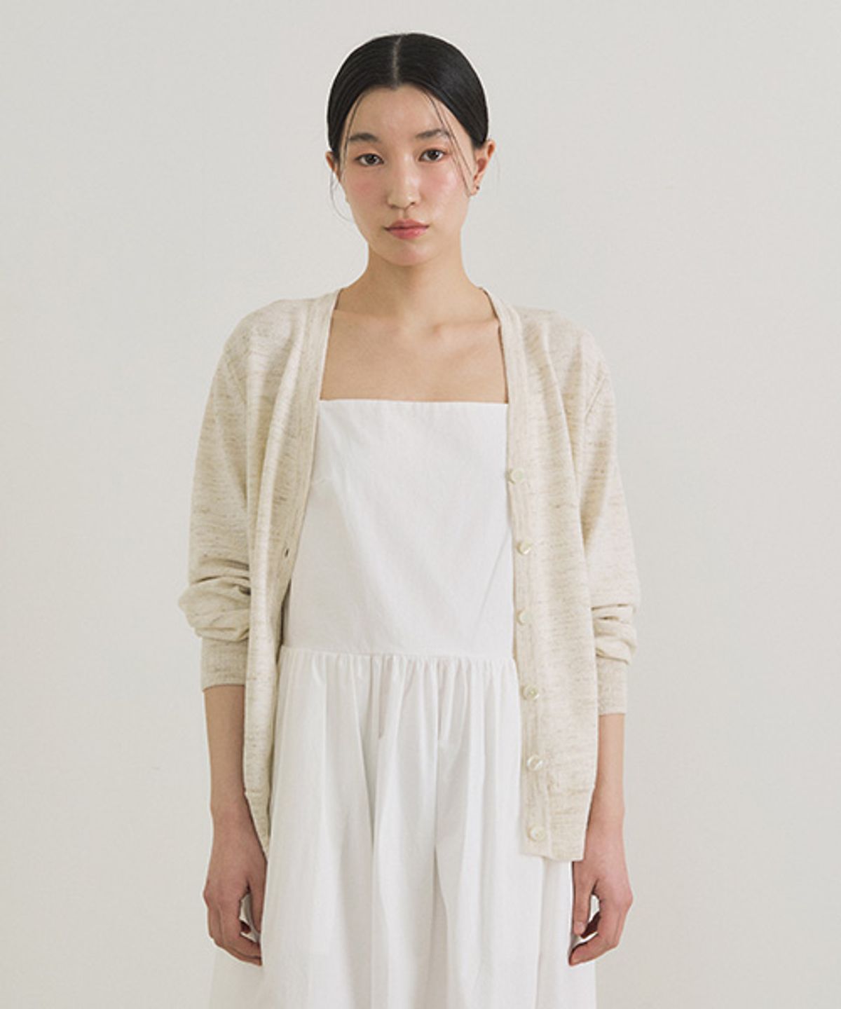 링서울(LINGSEOUL) slub v-neck knit cardigan-oatmeal
