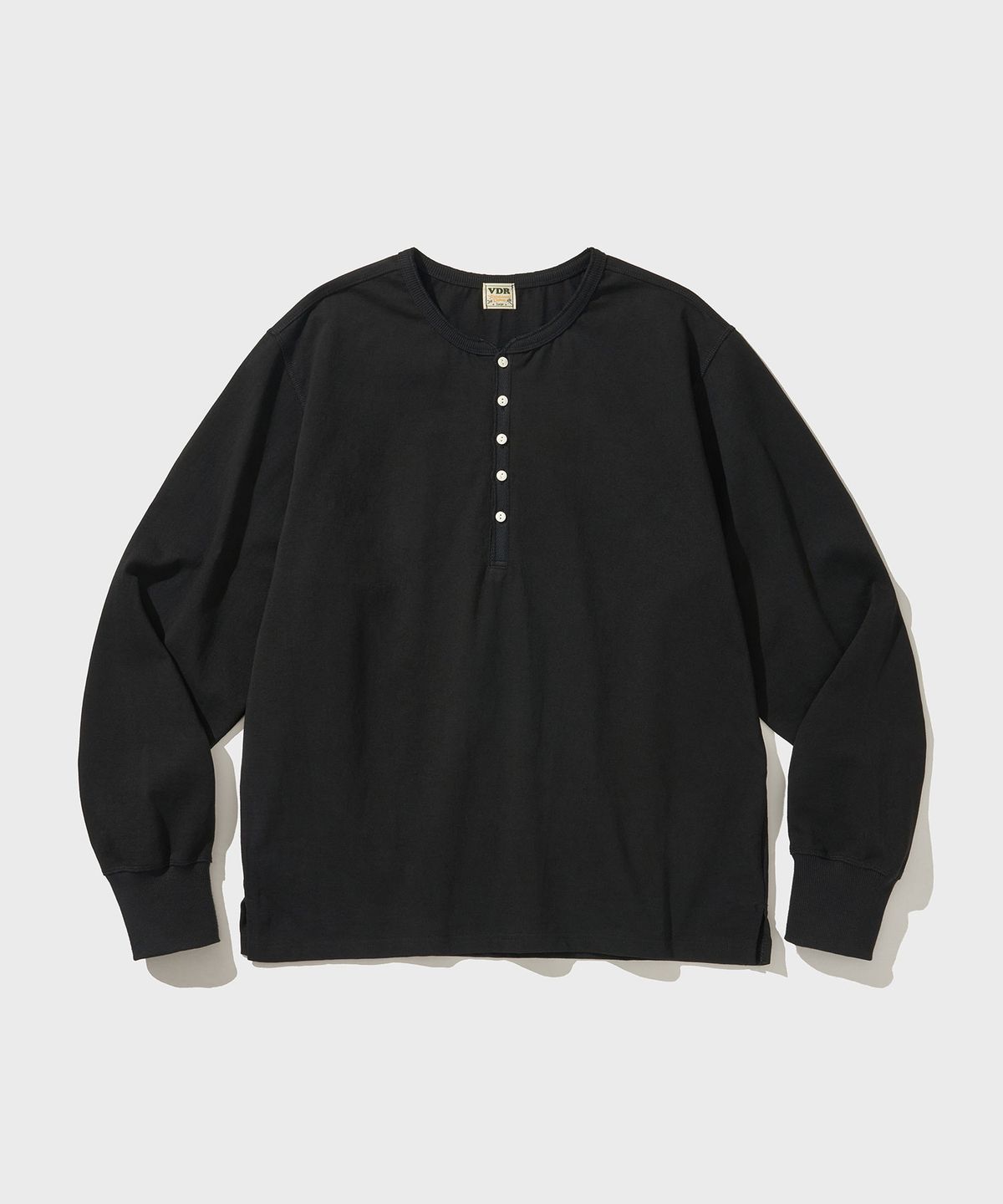 비디알(VDR) HENLY NECK T-SHIRT [Black Night]
