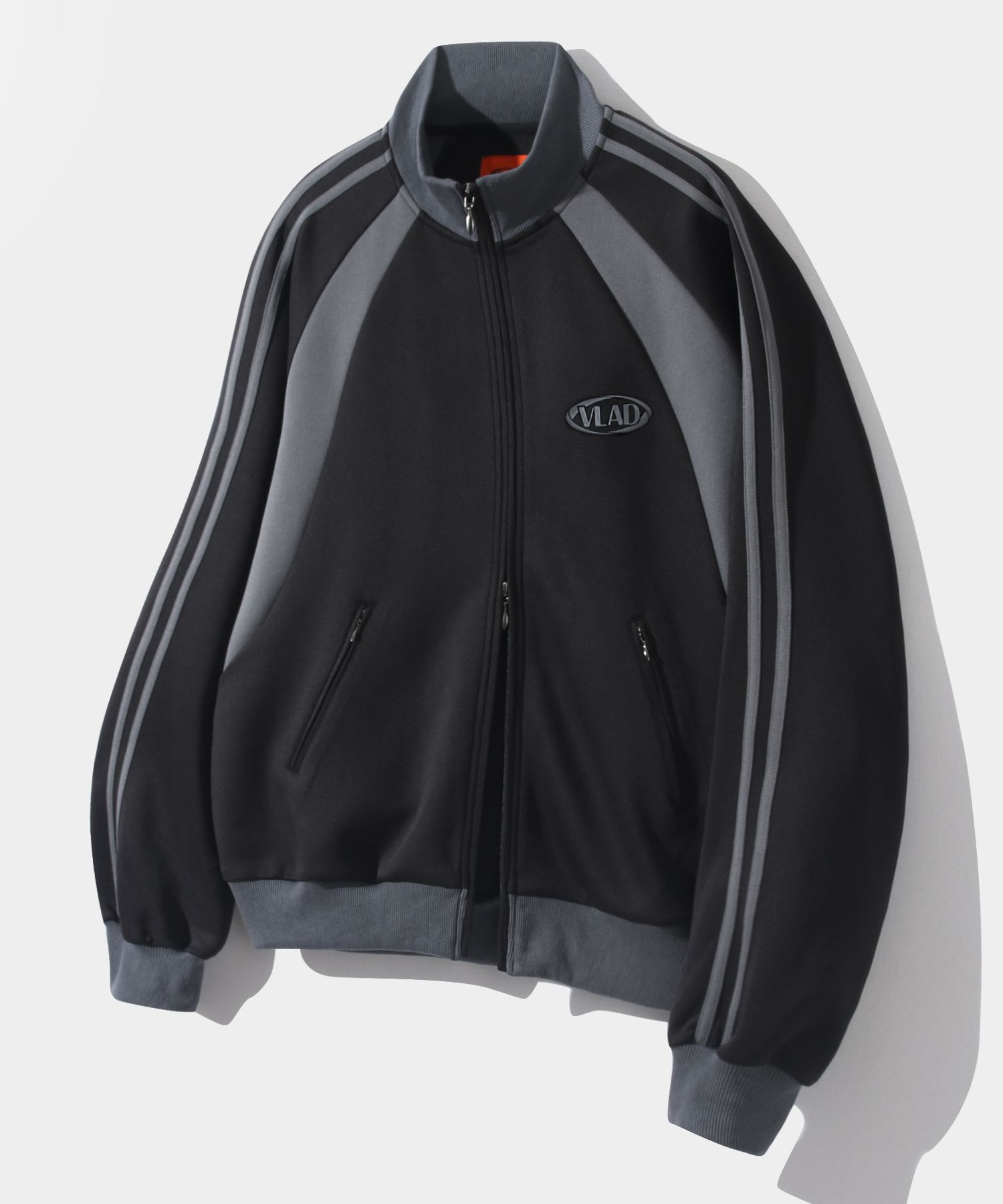 ★DIMITRI BLACK★ VLAD cut-off applique hood zip-up charcoal 디미트리블랙 (DIMITRIBLACK)