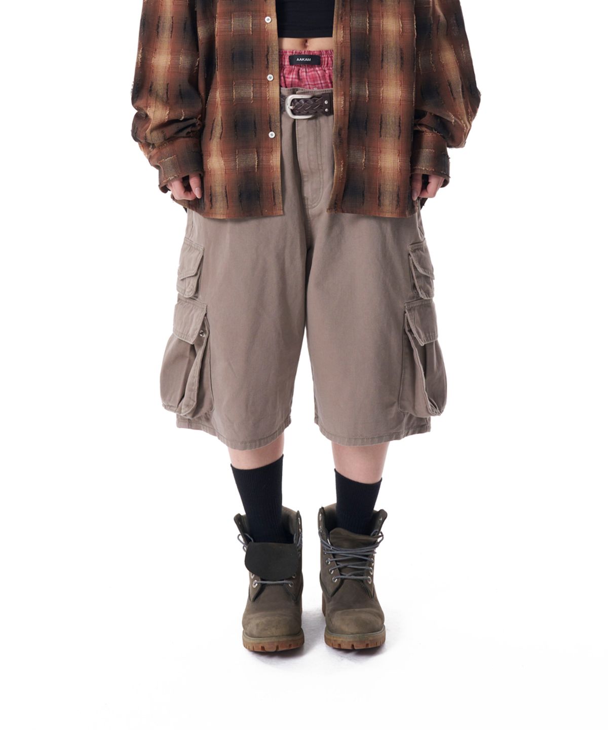 아캄(AAKAM) Cotton Bermuda Cargo Pants (Beige)