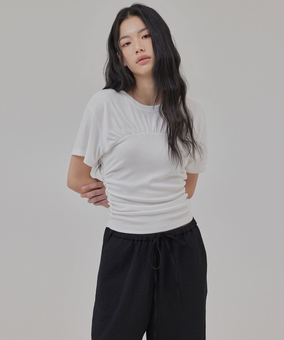 탑걸(TOPGIRL) ARCHED LINE SHIRRED TOP_T516TP117