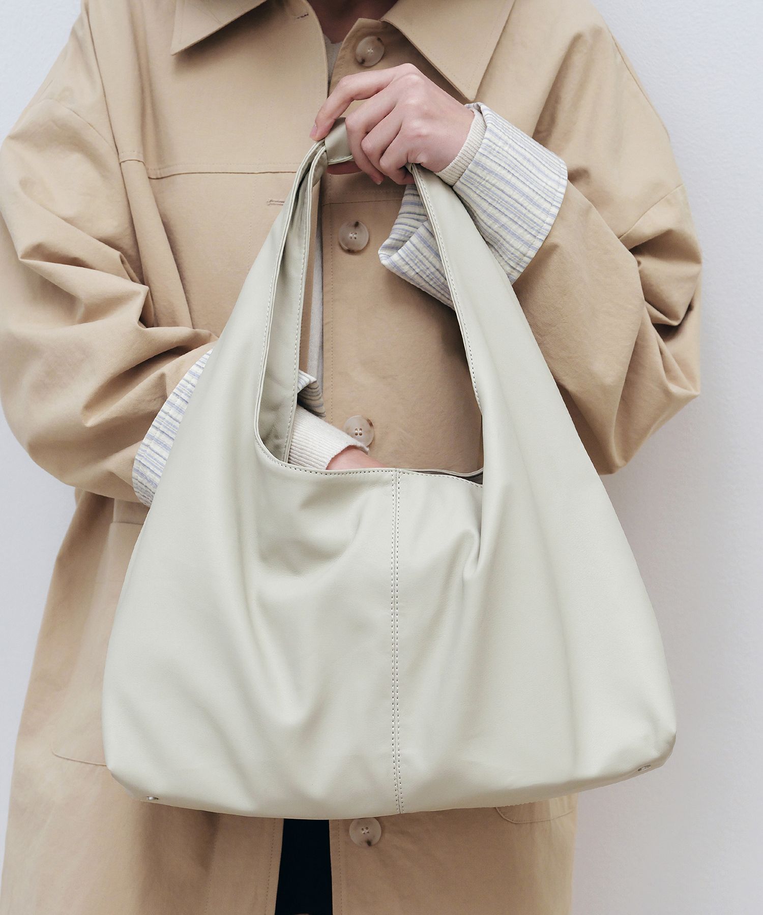 Shop Shoulder Bags at MUSINSA