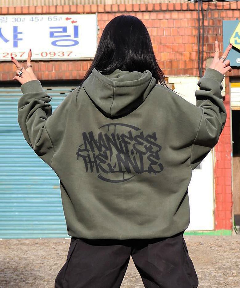 매니페스 더마일 스웨트 후드 [PIGMENT KHAKI]