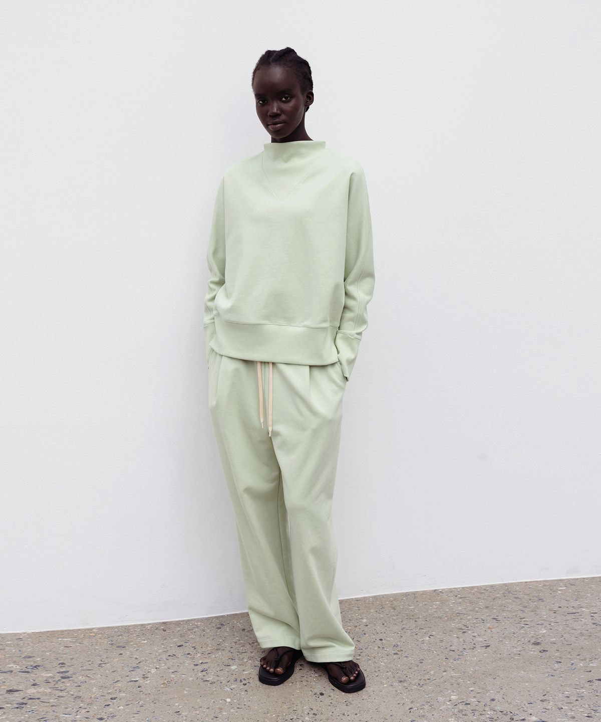 더룸(THELOOM) TRACK PANTS_MINT