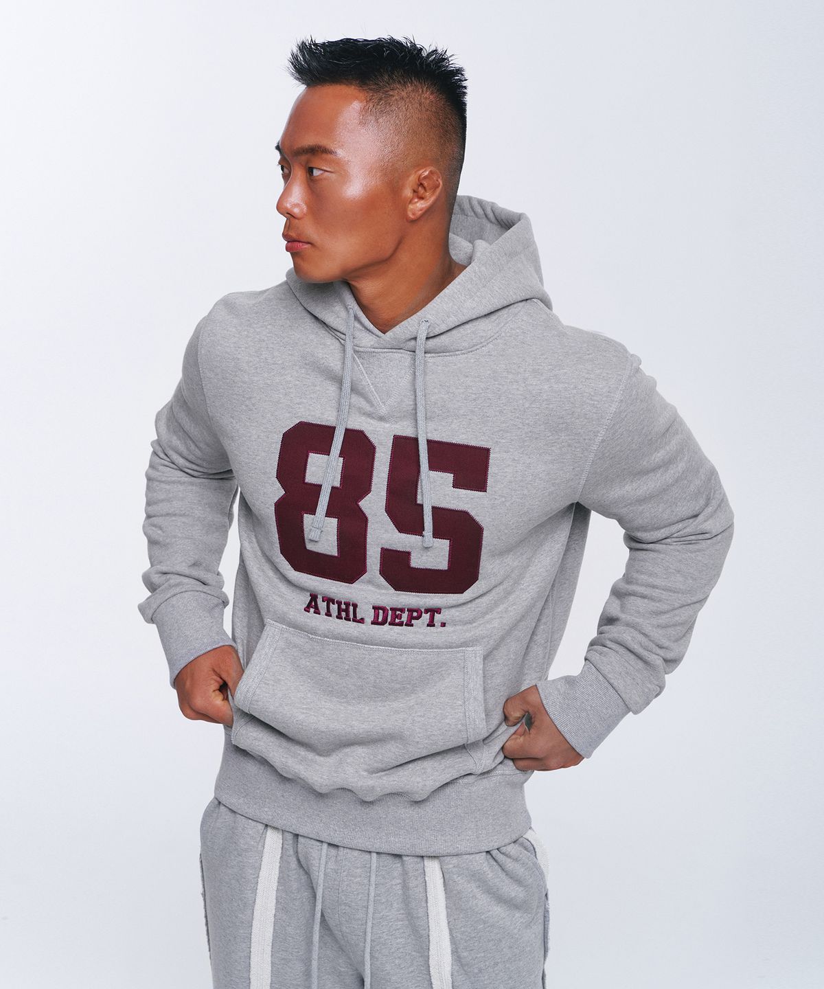 본투윈(BORN TO WIN) 85 APPLIQUE MUSCLE FIT HOODIE [MELANGE GREY]