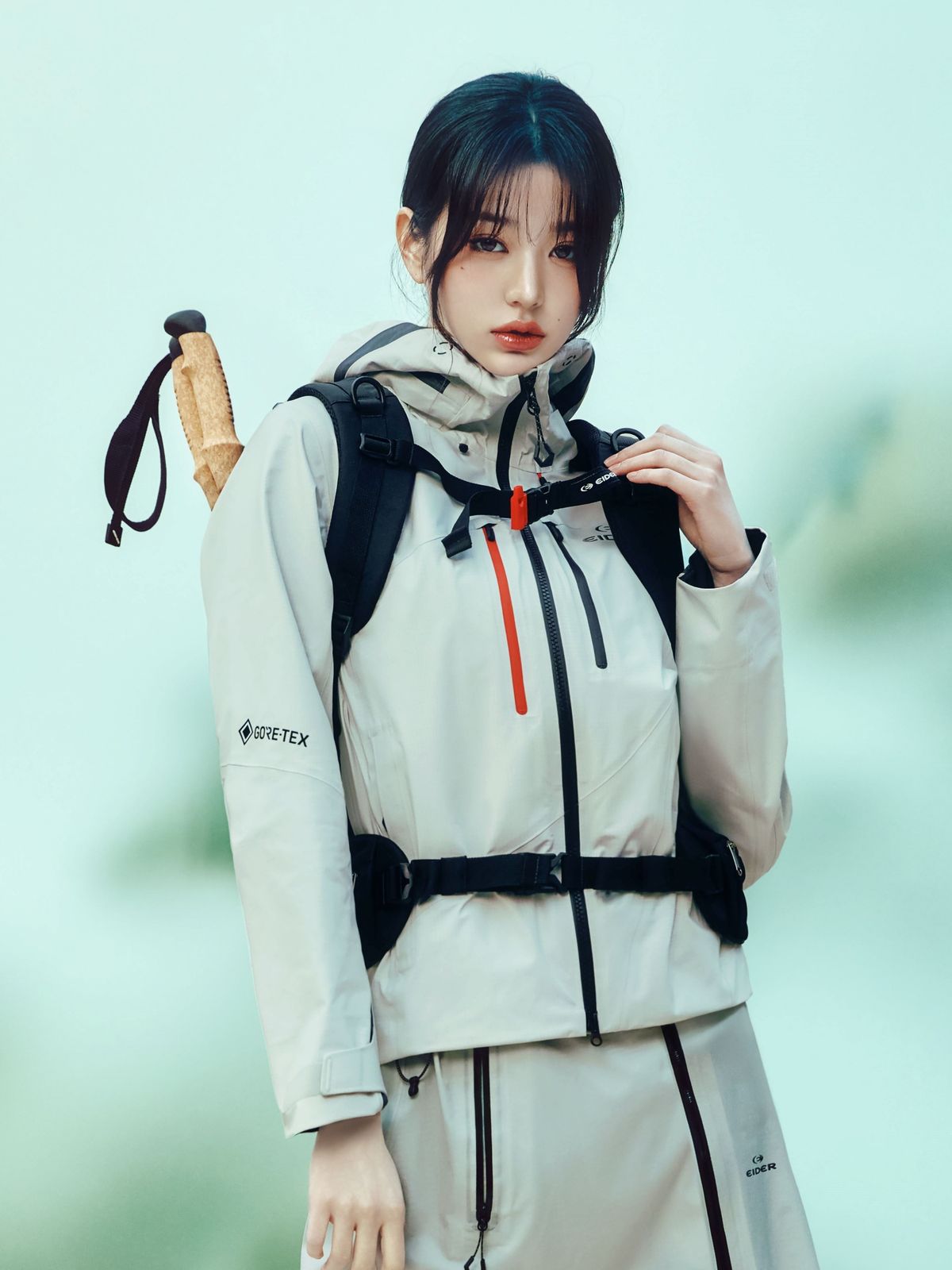 아이더(EIDER) HERITAGE (헤리티지) 여성 고어텍스 3L 방수 자켓_Light Grey