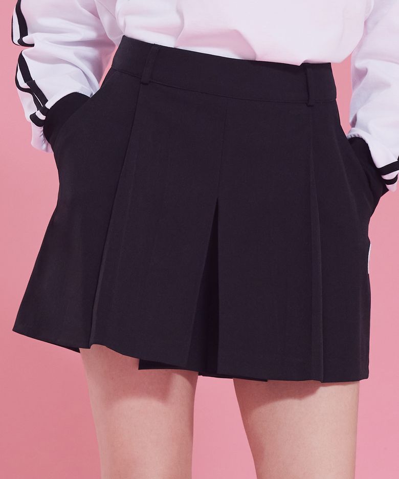 웨이비 숏 팬츠 블랙